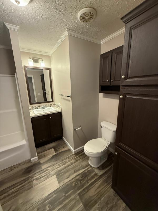 2020 Clayton Homes Inc Community Series Mobile Home