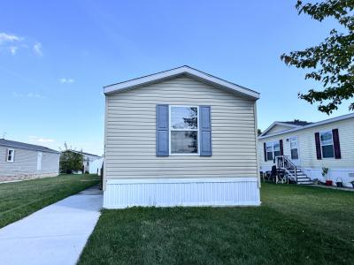 Mobile Home at 25173 Oxford Woodhaven, MI 48183