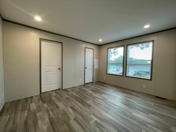 2025 Clayton Homes Inc Pulse Mobile Home
