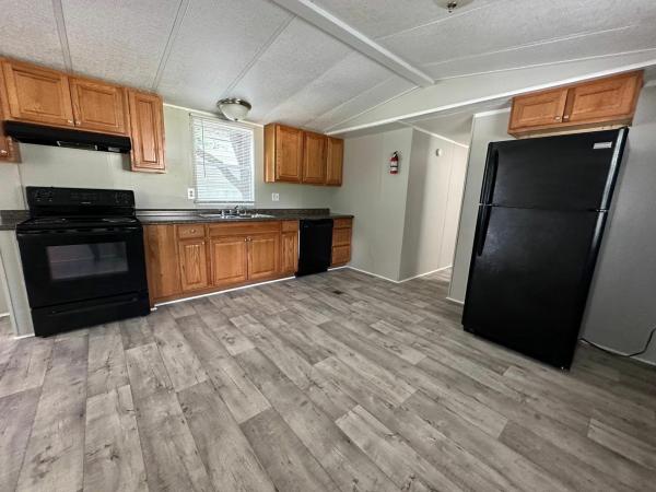 1989 Fleetwood Sandalwood Mobile Home