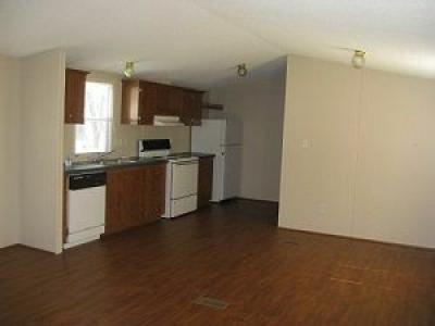 Mobile Home at 606 Hutson Lane Huntsville, TX 77340