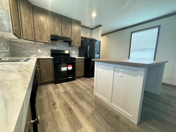 Photo 1 of 2 of home located at 21298 Joliet Dr., Site #1072 Macomb, MI 48044