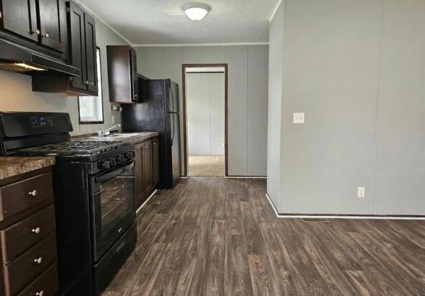 2014 Clayton Homes Inc Mobile Home For Sale
