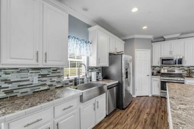Photo 3 of 45 of home located at 640 Union Ave Crescent City, FL 32112