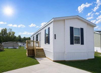 Mobile Home at 425 S Shoup St Lot 174 Angola, IN 46703