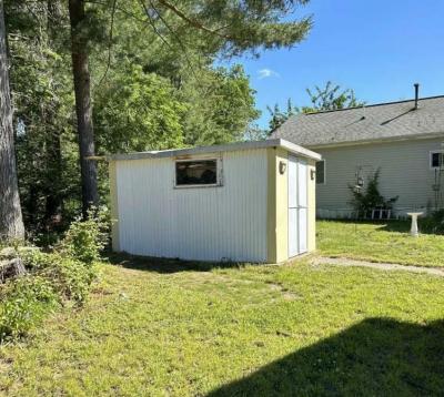 Photo 4 of 17 of home located at 32 Parkwood Drive Halifax, MA 02338