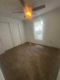 1990 Fleetwood Brookfield Manufactured Home