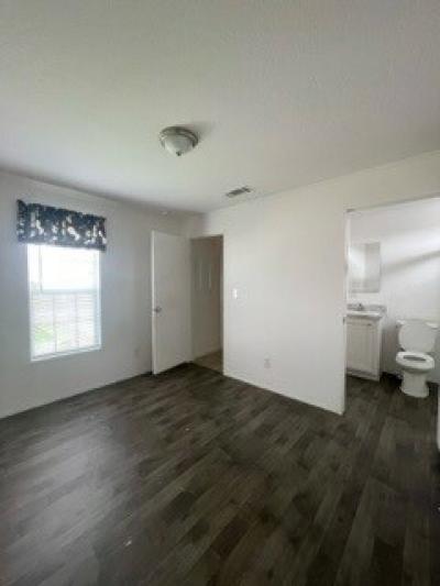Photo 2 of 10 of home located at 1013 Tangelo St. Lakeland, FL 33803