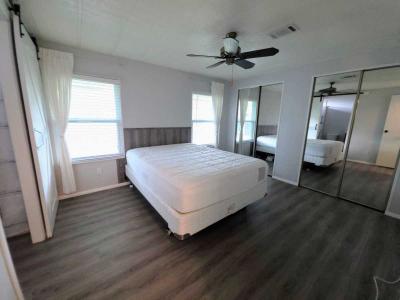 Photo 5 of 8 of home located at 11821 Bristol Ln #111 New Port Richey, FL 34654