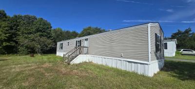 Mobile Home at 3571 Roy Farlow Rd #6 Sophia, NC 27350