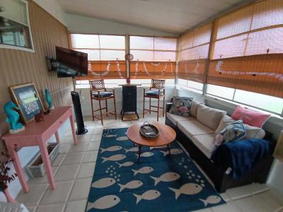 Photo 5 of 8 of home located at 1307 S Parrott Ave, Lot 32 Okeechobee, FL 34974