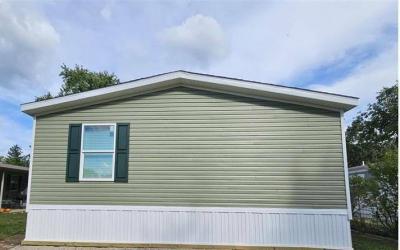 Photo 5 of 11 of home located at 107 Willow Oak Dr Morton, IL 61550