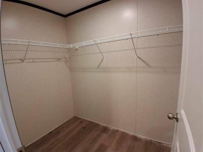 Photo 5 of 12 of home located at 115 Willow Oak Dr, Morton, IL 61550