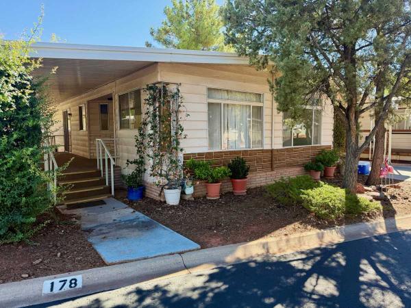 1972 Gillcrest Mobile Home For Sale