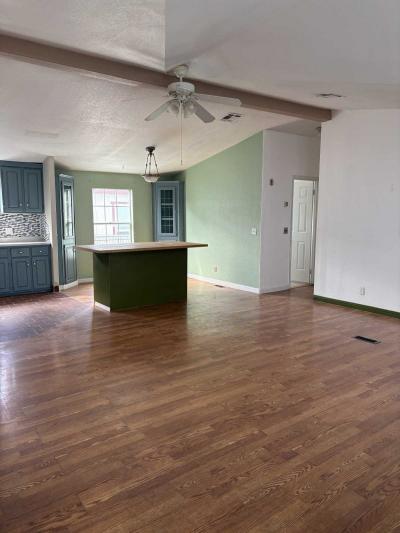 Photo 5 of 15 of home located at 231 Wyoming SE Albuquerque, NM 87123