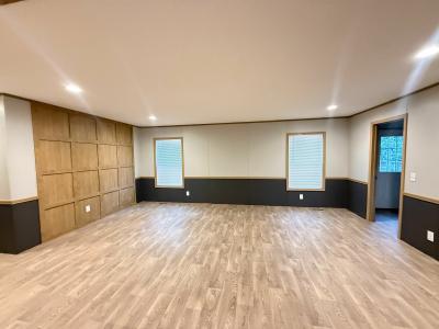 Photo 3 of 15 of home located at 16537 Kingsbury Dr Conroe, TX 77303