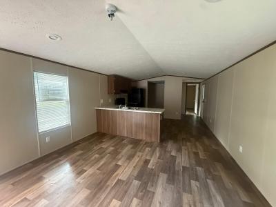 Photo 3 of 16 of home located at 1645 Leesburg Road Pelahatchie, MS 39145