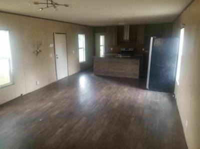 Photo 5 of 16 of home located at 325 Ewan Street Clarendon, AR 72029
