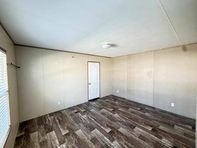 Photo 4 of 10 of home located at 5000 Allen Genoa Road Trlr 177 Pasadena, TX 77504