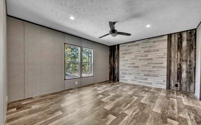 Photo 4 of 14 of home located at 49 Geiger Street Anniston, AL 36201