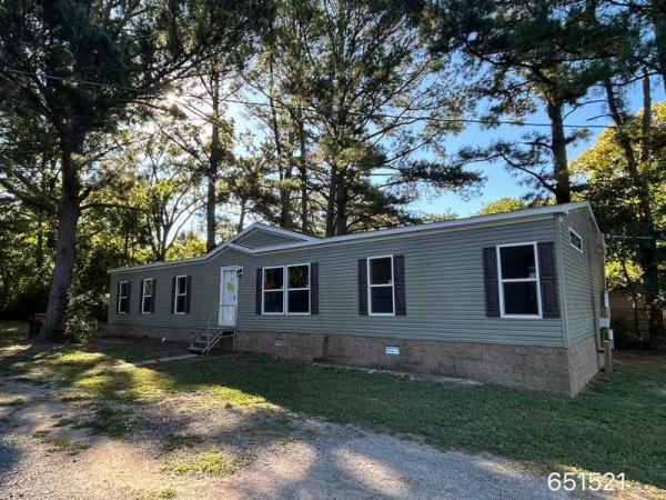 Photo 1 of 2 of home located at 212 Longfellow Ave Dyersburg, TN 38024