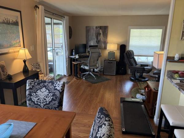 1976 HOME Manufactured Home