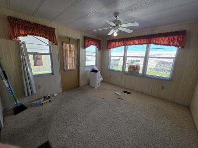 Photo 4 of 21 of home located at 7736 Sesame Street Hudson, FL 34667