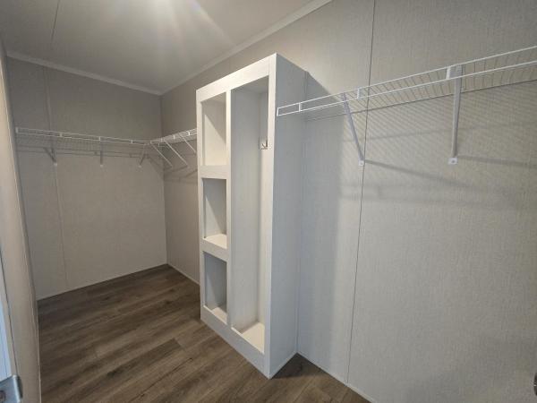 2025 Champion NM2856H32044 Mobile Home