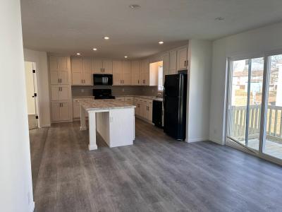 Photo 5 of 8 of home located at 1891 Evergreen Lane Ypsilanti, MI 48198