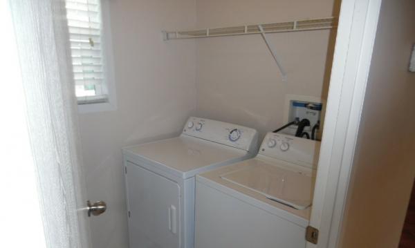 2011 Crest 81SUN16763 Mobile Home