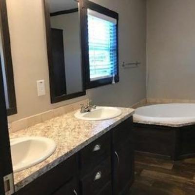Photo 4 of 5 of home located at 1568 Mink Loop Georgetown, TX 78626