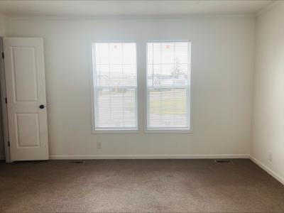 Photo 4 of 5 of home located at 1004 Chateau Monroe, MI 48161