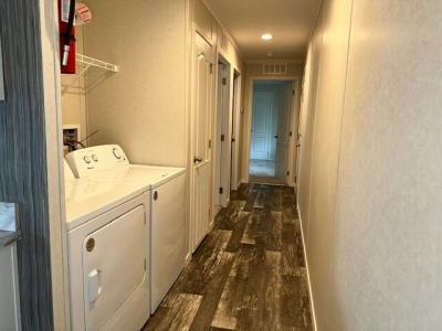Photo 3 of 6 of home located at 1811 Carmel Monroe, MI 48161