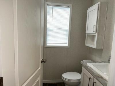 Photo 5 of 6 of home located at 1811 Carmel Monroe, MI 48161