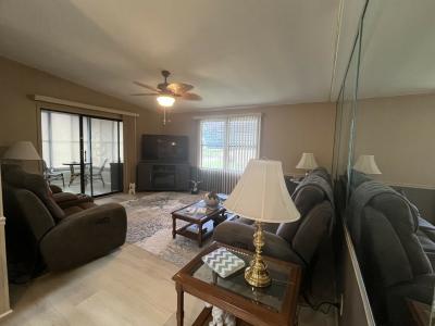 Photo 4 of 13 of home located at 1361 Arbol Grande Cir. Port Orange, FL 32129