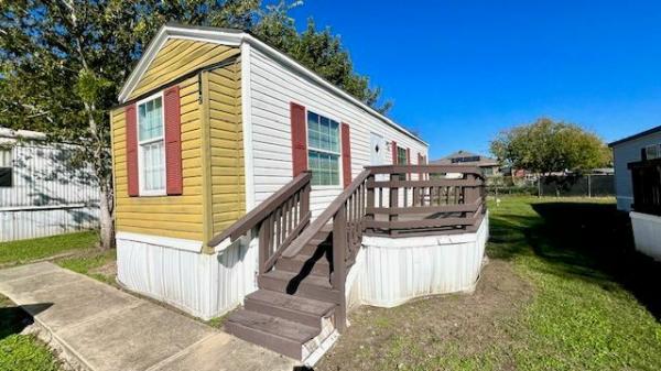 2000 Bigelow Mfg Mobile Home For Sale