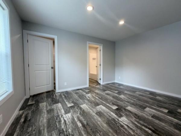 2024 Clayton 81SRH16663A Mobile Home