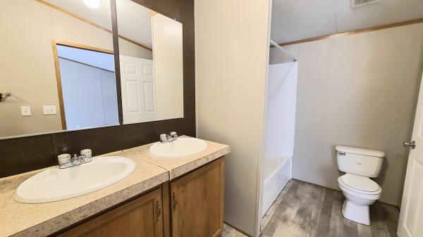 2015 Fleetwood Berkshire Mobile Home