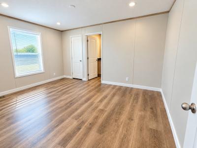 Photo 5 of 13 of home located at 4397 Hemlock Loop #547 Clarkston, MI 48348