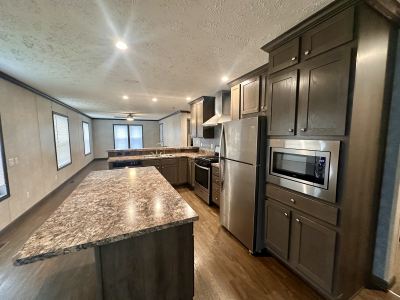 Mobile Home at 219 Braeburn Dr Muskegon, MI 49442