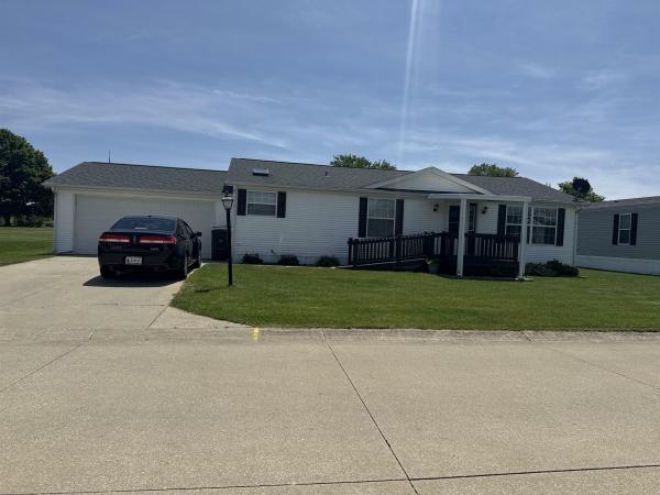 Photo 1 of 2 of home located at 1521 E. Jessica Muncie, IN 47302