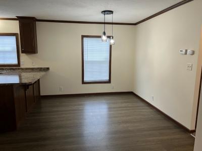 Photo 5 of 17 of home located at 305 West Meadow Drive Batavia, OH 45103