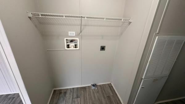 2012 Giles Yes Mobile Home