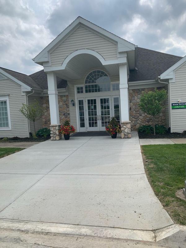 Photo 1 of 1 of home located at 13897 Alaska Ave Lot 279 Eagle, MI 48822