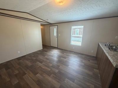 Photo 4 of 17 of home located at 37 First Circle Wichita Falls, TX 76306