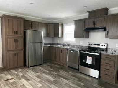 Mobile Home at 46523 Le Grande Boulevard, Site #980 Macomb, MI 48044