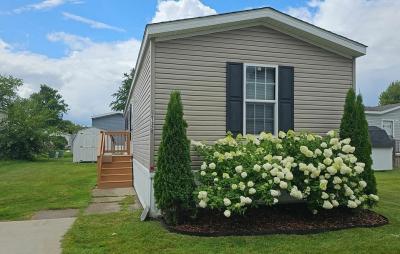 Mobile Home at 21326 Chevalier, Site #812 Macomb, MI 48044
