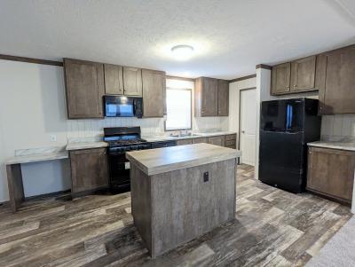 Mobile Home at 208 Colorado Belleville, MI 48111