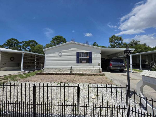 2001  Mobile Home For Sale