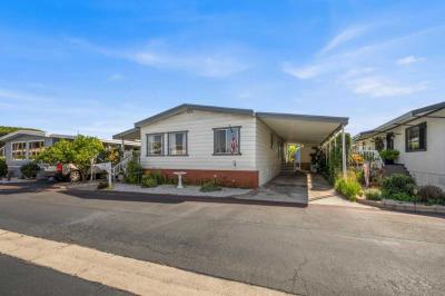 Photo 4 of 63 of home located at 16222 Monterey Ln Space 360 Huntington Beach, CA 92649